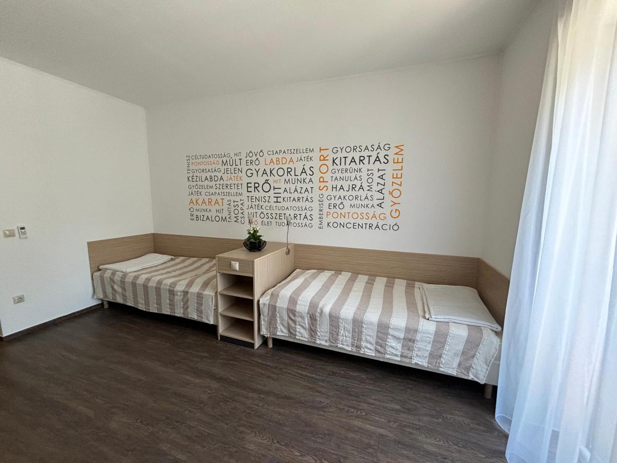 Skc Siofok Aparthotel Kültér fotó